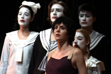 VIMINACIJUM FEST Pet predstava u trci za vrednu nagradu Viminacium maximus