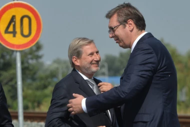 (FOTO) OTVOREN ŽEŽELJEV MOST U NOVOM SADU