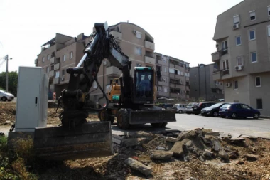 Video koji je zapalio društvene mreže! Svetislav Bule Goncić "isprozivao" Vesića zbor radova u Beogradu