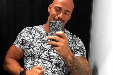 Bojan Gaćeša: ZNAM DA JE LUNA ZVER U KREVETU!