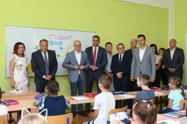 ŠARČEVIĆ: Za dve godine biće rekonstruisane sve škole!