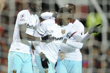 Šta uraditi sa autom od 200 hiljada funti? - Ništa, neka ga na parkingu!