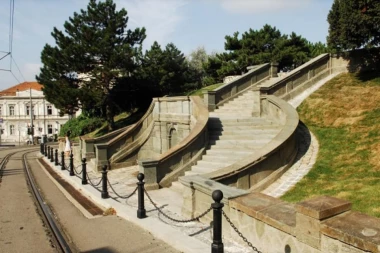 MALO STEPENIŠTE U NOVOM RUHU: Izgledao kao pre 115 godina kada je izgrađeno