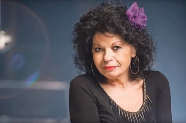 DŽEZ ZA DŽ Beti Đorđević peva pesme Bili Holidej