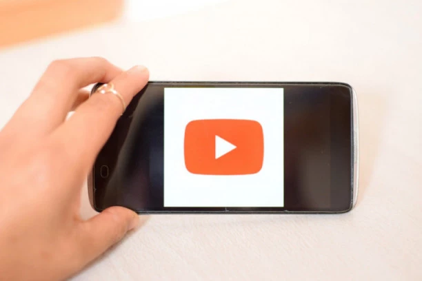POSTAJE AUTOMATSKI: You tube unosi REVOLUCIONARNE novine!