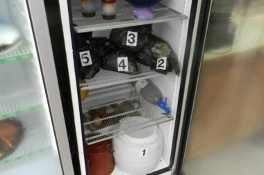 PAO JOŠ JEDAN DILER: Uhapšen sa 4 kile marihuane!