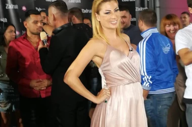 Biljićki umalo došao glave oženjen čovek: Polugola iskakala kroz terasu zbog žene svog momka!