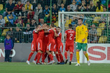 PALA LITVANIJA: Neki novi "orlovi" pobedom krenuli Ligu nacija, pucale stative i prečke