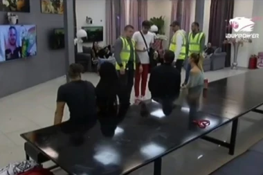 (VIDEO) UMALO SE POTUKLI ZBOG LUNE: Žestok okršaj MC Damira i Tome