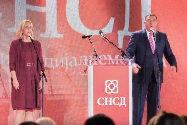 (VIDEO) DODIK KRENUO U KAMPANJU: Ja idem u Sarajevo, Željka će biti predsednik