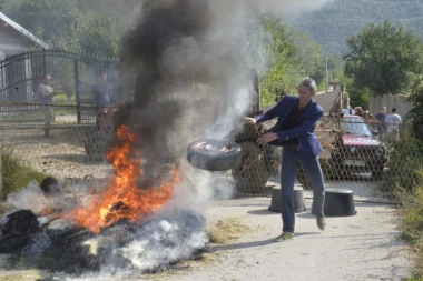 SRPSKI TELEGRAF DOŠAO DO IMENA EKSTREMISTA! OVI ZLIKOVCI OVK SU ORGANIZOVALI BARIKADE