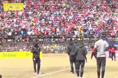 Ljudski stampedo odneo život u Africi - Meč ipak održan