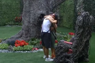 ZAGRLJENI STANIJA I VLADIMIR! Ona mu zapretila: Ako si sa mnom, ne smeš DRUGE DA POGLEDAŠ!