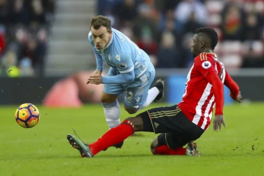 NEMA GA 72 DANA, A ONDA DOĐE I DOBIJE OTKAZ!