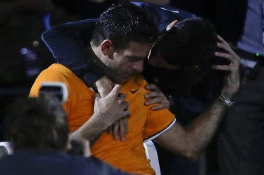 Promena na završnom teniskom turniru: Teniser kog Srbi vole odustao zbog povrede