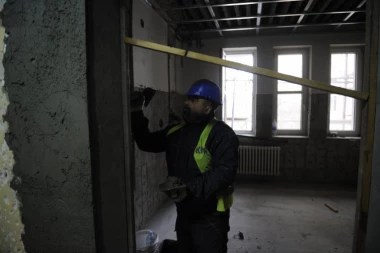 NOVI SPISAK: U 185 firmi zatečeni "radnici na crno"