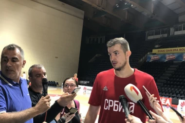 NBA ZVEZDE, UGLEDAJTE SE NA BELOG! Ovom čoveku reprezentacija znači više od bilo čega!