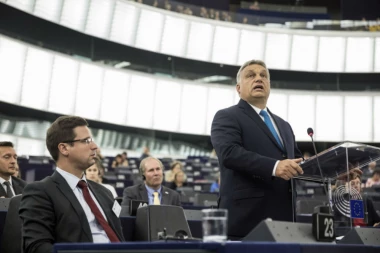 OVO ŠTO RADI EU JE BUDALAŠTINA: Evo ko je podržao Orbana u sukobu sa Briselom