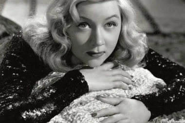 BOGINJA SKANDALA: Menjala je muškarce, ZAVODILA DEČAKE i vodila BLUDNI ŽIVOT koji je sve zgranuo!