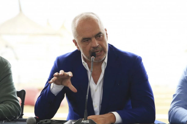 ALBANCI SU PRE 30 GODINA BILI AVGANISTANCI! Rama:  Evropljani znaju šta je rat samo preko Netfliksa, dok je za nas sve to stvarno!