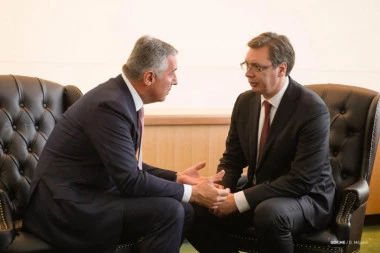 Vučić: Nemam zakazan susret sa Đukanovićem