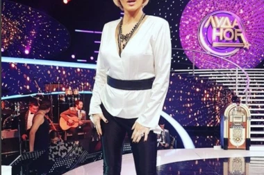 Naša POZNATA pevačica saznala da pati od NEIZLEČIVE BOLESTI: Napustila je pevanje i počela da se bavi OVIM!