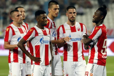 Zvezda ga platila 700.000, a protiv Napolija je sedeo na TRIBINAMA