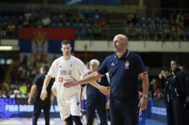 ĐORĐEVIĆ: Bogdan imao problema sa kolenom, nismo hteli da rizikujemo