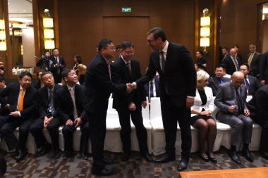 VAŽAN DAN ZA SRBIJU: Potpisano 5 velikih ugovora, a među njima i ugovor za RTB Bor