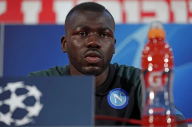NAJSKUPLJI FUDBALER NAPOLIJA: Ne plašimo se atmosfere, daćemo sve od sebe!