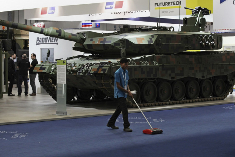 OTKRIVAMO: OD KINEZA DOBIJAMO SUPERTENK NA IME RANIJEG DUGA!