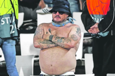 (HIT FOTO) Srpski domaćin i žabarski pozer!