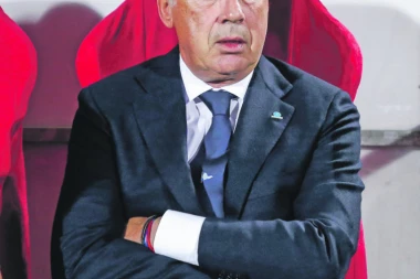 Napoli bez municije pred Zvezdu!