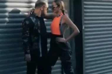 LUNA U GASTOZOVOM SPOTU, ovako se uvija oko njega!