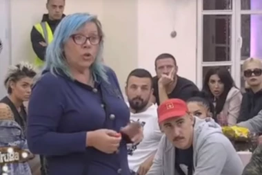(VIDEO) HAOS U ZADRUZI: Luna histeriše, Zorica NASRĆE NA DAMIRA!