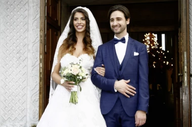 Stevanu došle sve kolege na SVADBU, OSIM NJE!