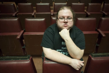 OTVORENO PISMO AUTORA FILMA "PORED NAS": Kakvu medijsku kampanju sprovodi Dimitrije Vojnov