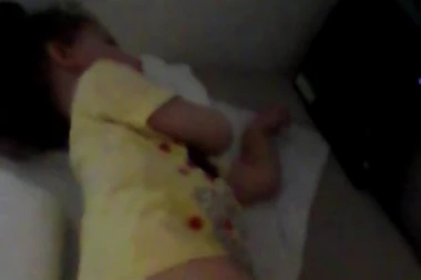 (VIDEO) OBMANJUJU VAS! Država BESPLATNO LEČI malu Zoricu