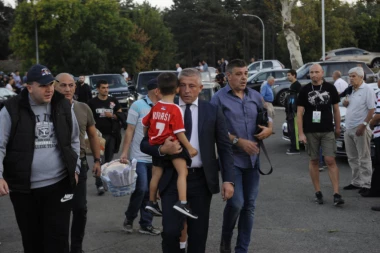 Kokezin sin u dresu Srbije na derbiju