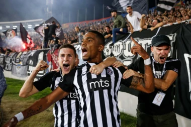 (VIDEO) Gomeš uzeo "slavu" Jankoviću: Gol kojim je Partizan poveo