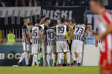 Kazne Partizanu "padaju" u podne