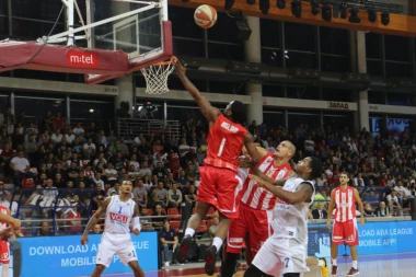 Ubedljiva Zvezda stigla do trofeja Superkupa Aba lige!