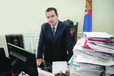 EKSKLUZIVNO ZA SRPSKI TELEGRAF: Strašna Dačićeva analiza o KOSOVU!