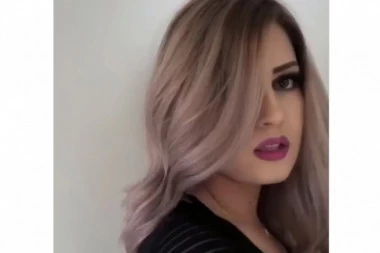 Osnovne boje, ali veštački tonovi kose biće najveći trend ove jeseni