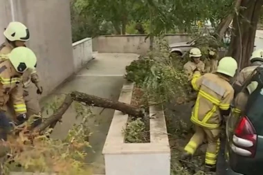 NEVREME URNISALO HRVATSKU!