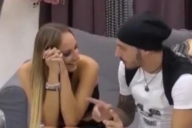 (VIDEO) PRŠTI HEMIJA IZMEĐU LUNE I LAZE: Poljubio bih te 5.860 puta!