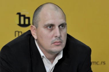 Đilas ne da Veselinovića, ovaj priča sve što on misli!