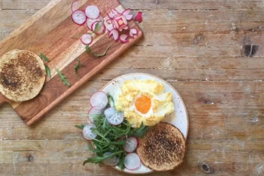 Novi, neodoljivi specijalitet - JAJA U OBLACIMA! Probajte da ih napravite, nije teško!