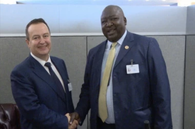 DAČIĆ: Oman, Uganda i Lesoto kažu da NISU PRIZNALI Kosovo!