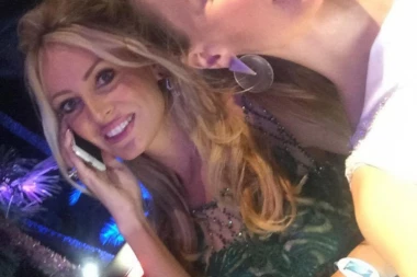 VODITELJKA I MANEKENKA NA BALU KOD PRINCA OD MONAKA!